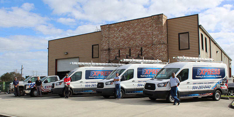 Van Line up With service techs next to them
